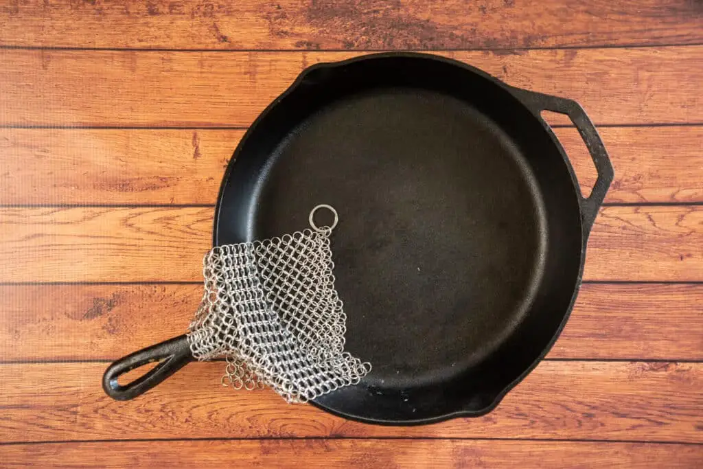 How to clean a cast iron Skillet