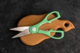 A Complete Buyer’s Guide to Best Kitchen Shears for Cutting Meat